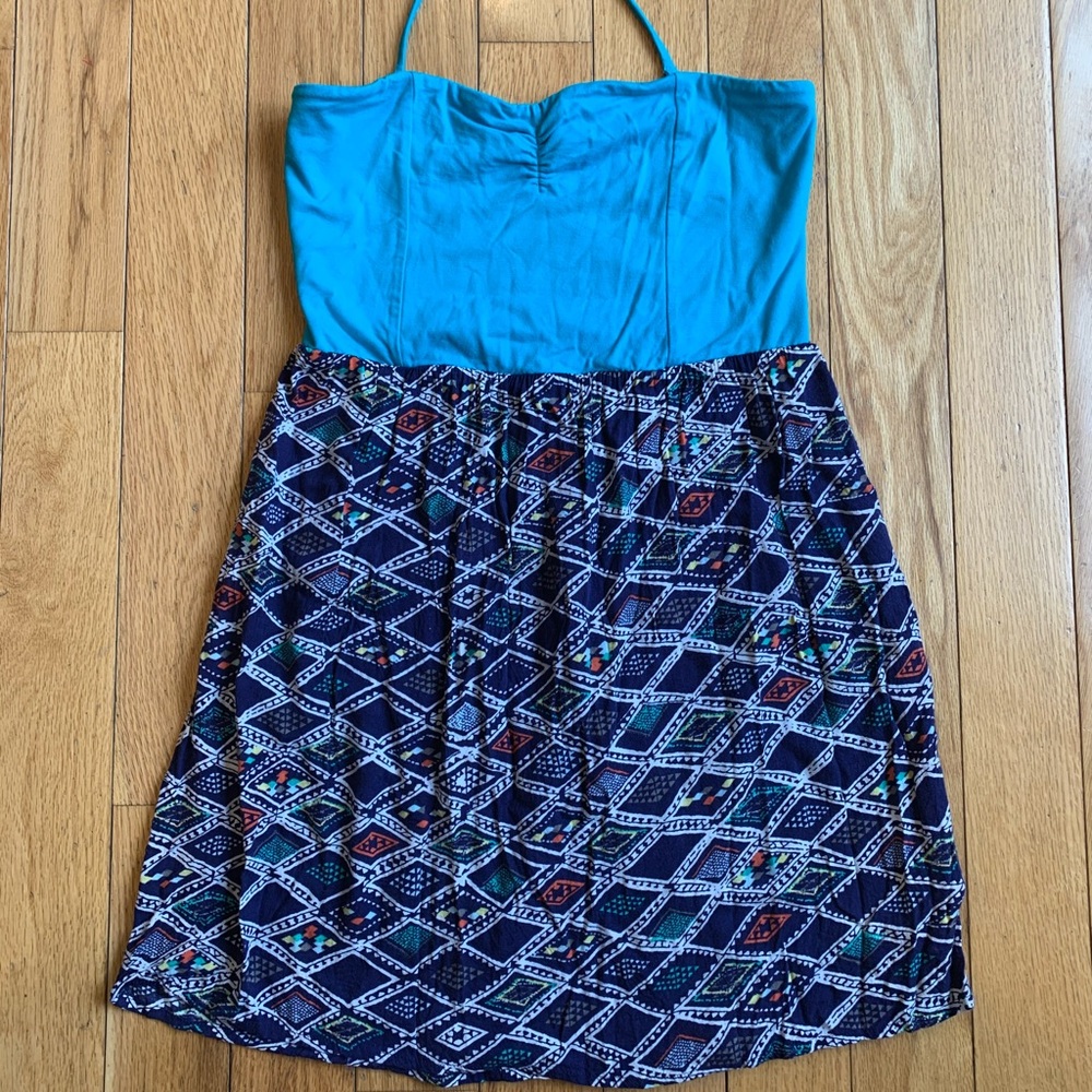 ROXY adorable halter top dress. Size extra large